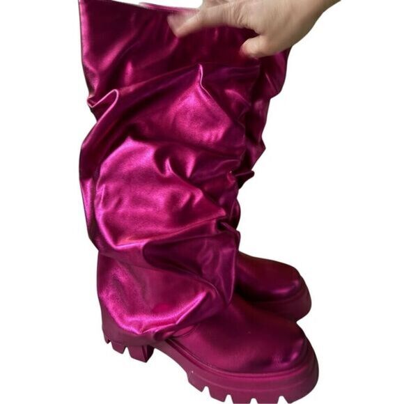 Tate McRae y2k Space Boots - Picture 1 of 5